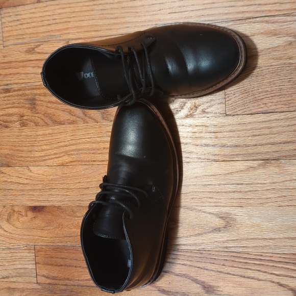 Kids (Boys) dress shoes, size 3M - Picture 3 of 4